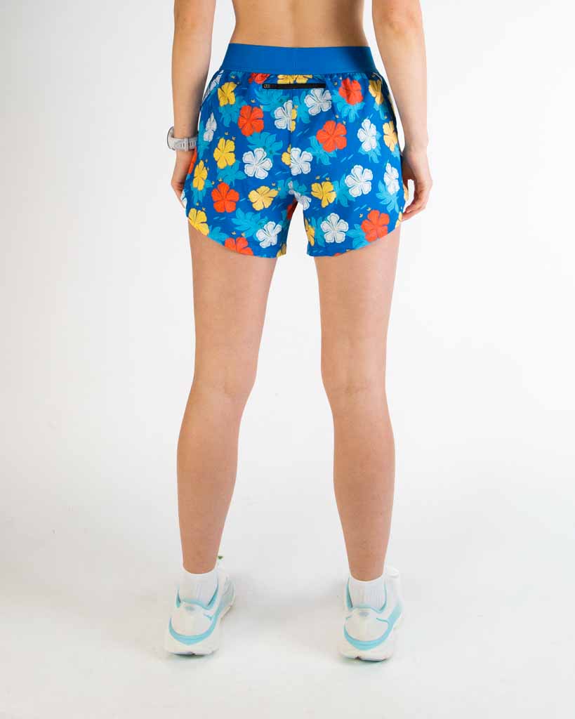 WOMEN’S 4” HALF SPLIT SHORTS