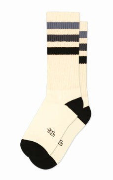 RETRO GYM CREW SOCKS